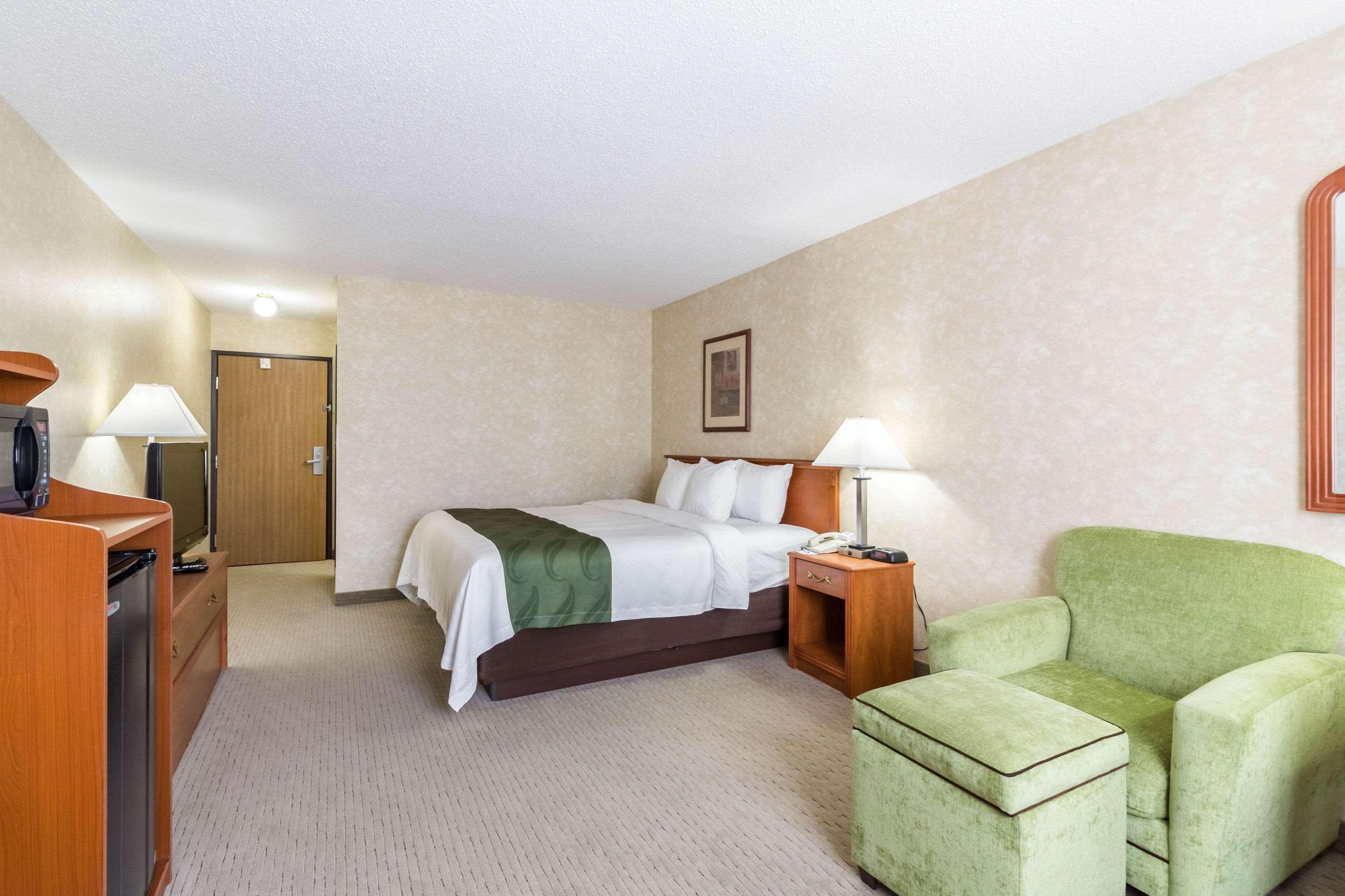Quality Inn Marshall Mn Near University Exterior photo